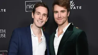 Actor Mike Heslin’s Husband Files Lawsuit Alleging Restaurant Staff Blocked Lifesaving Aid During Medical Emergency